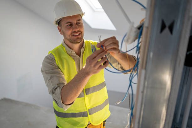 Best Circuit Breaker Repair  in Alum Creek, WV